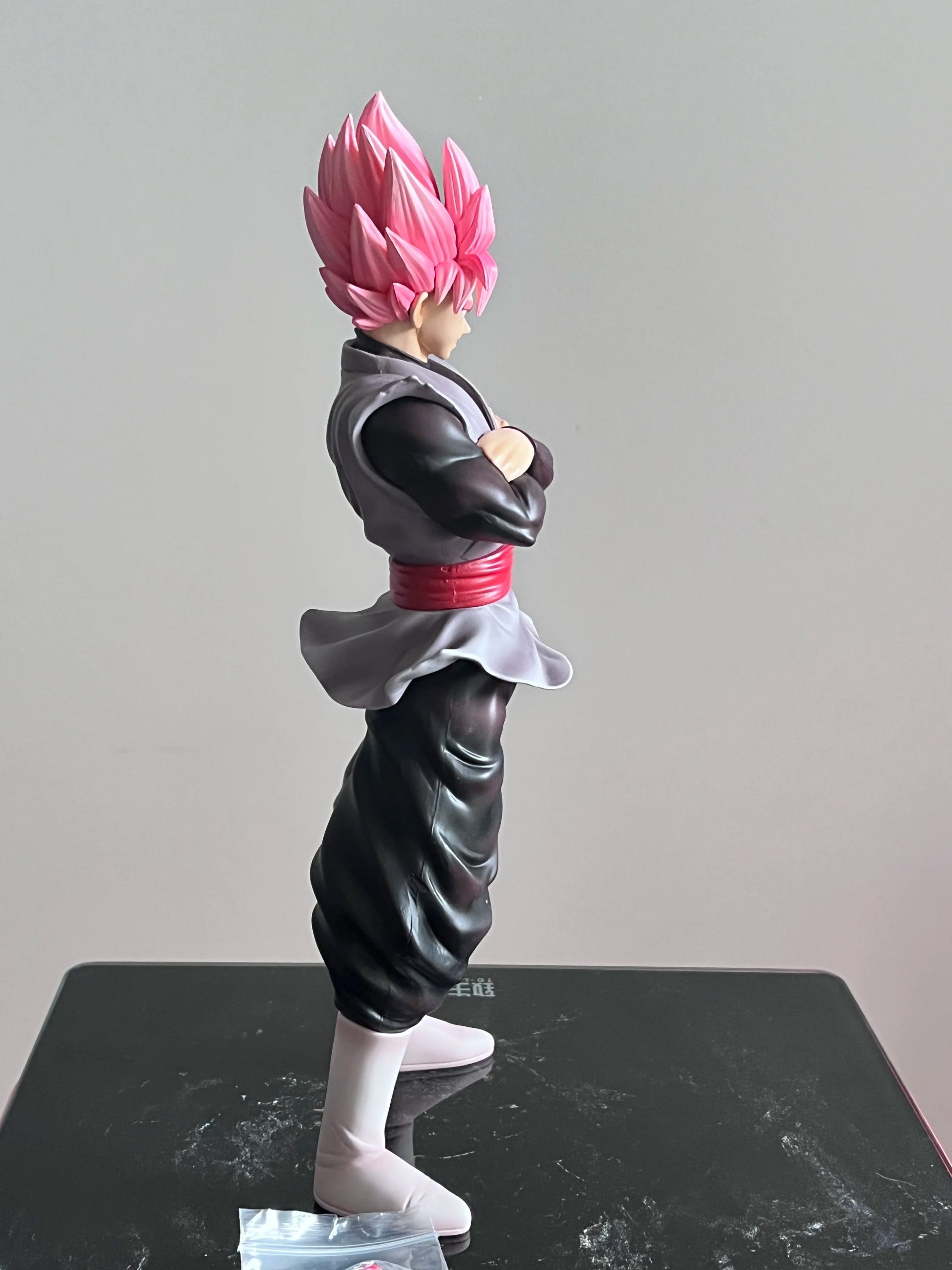 Dragon Ball Z Super Saiyan Goku Black - Image 4