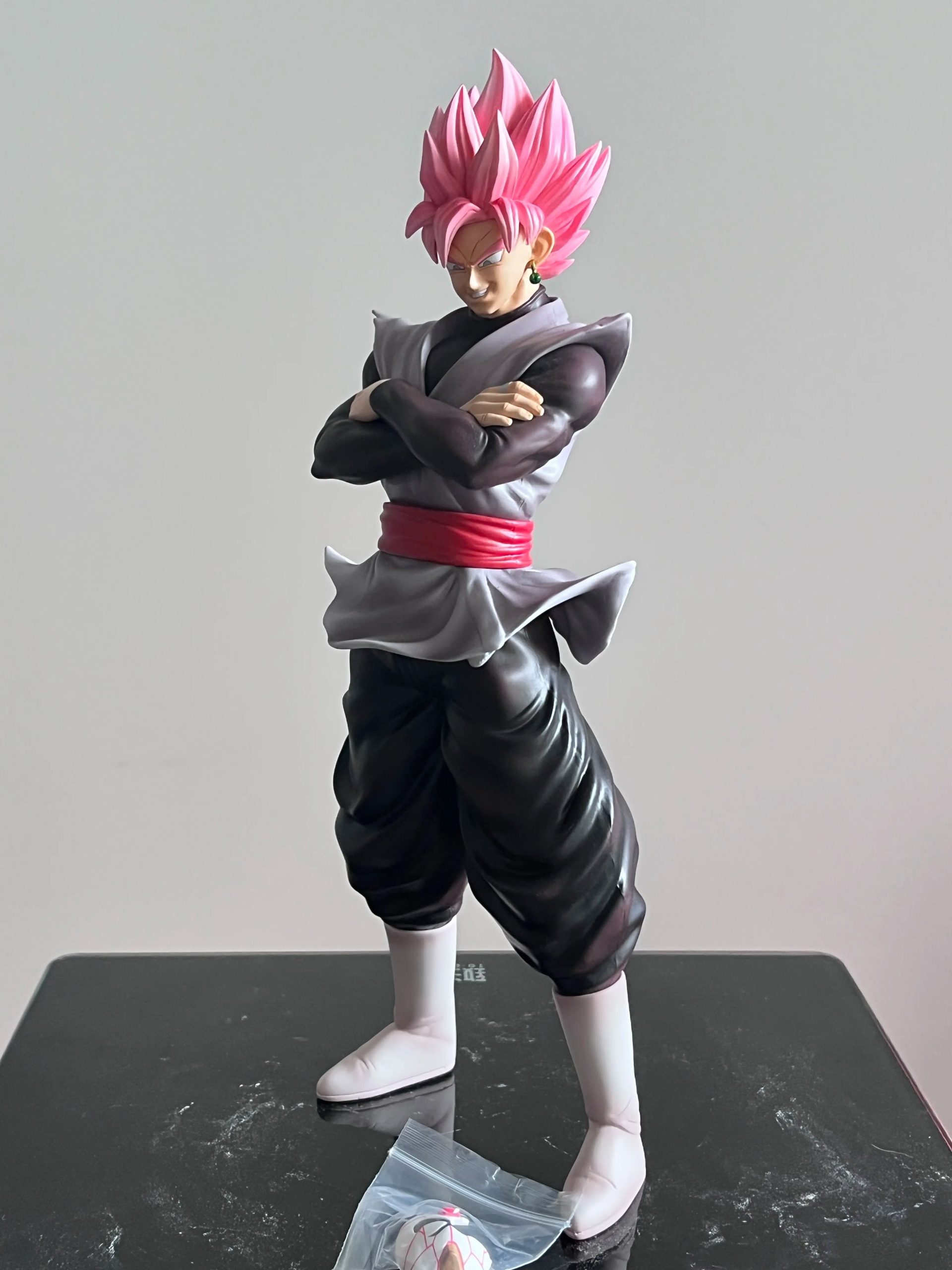 Dragon Ball Z Super Saiyan Goku Black - Image 2