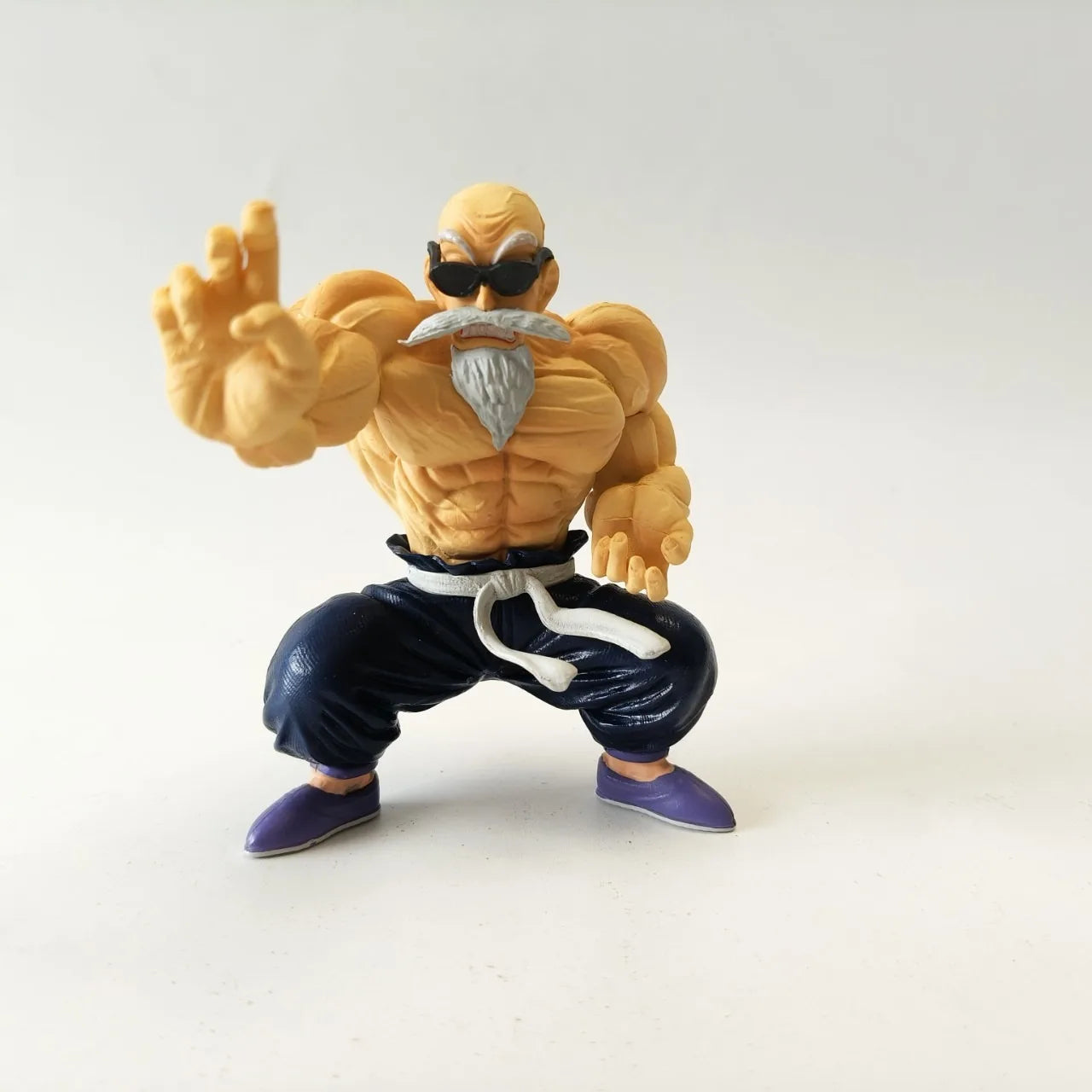 Kame Sennin (Master Roshi) Figurine - Image 6