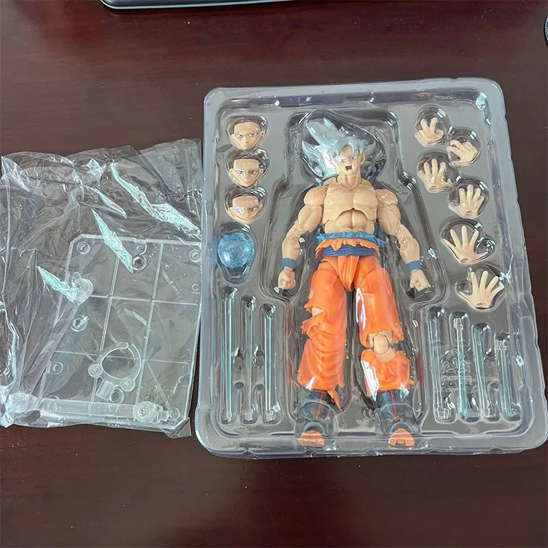 Ultra Instinct Goku Figure - Image 5